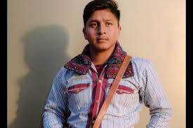 <em>Luis</em>