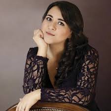 <em>Camila</em>